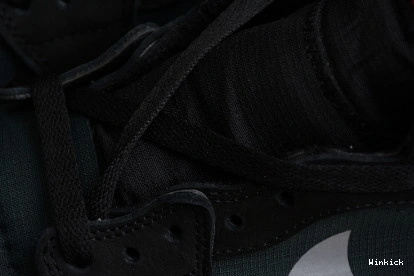 DB2889-001 BLACK ELEMENT GORE-TEX GREY 1 RETRO HIGH JORDAN PARTICLE 0925